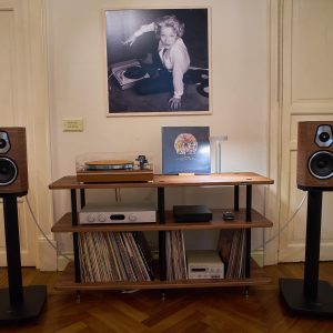 Solidsteel LP-Audiorack VL