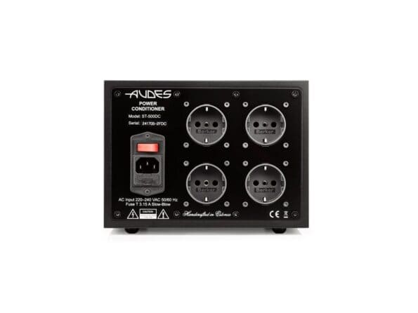 Audes ST-500 DC powerconditioner